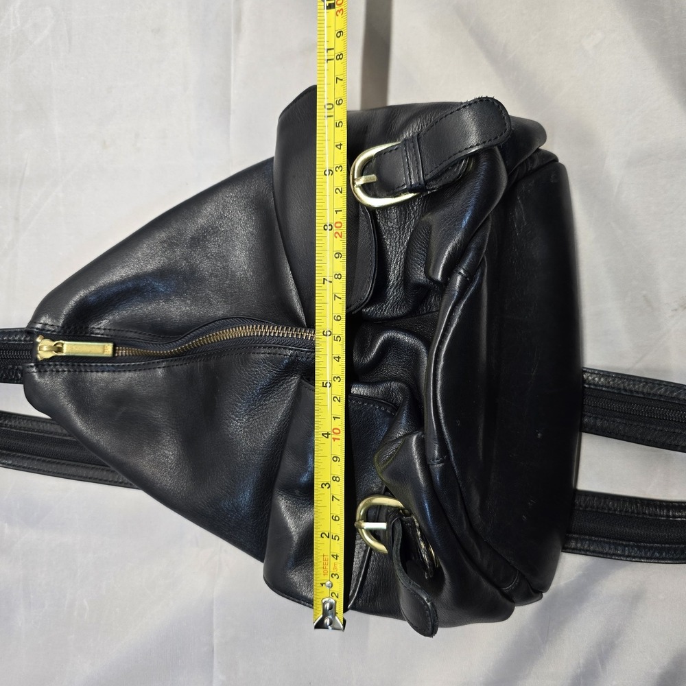Boulder Ridge Black Leather Convertible Backpack/crossbody - Picture 11 of 12